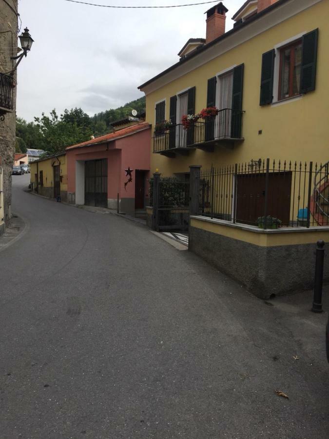 Hotel Sotto Le Stelle Pieve di Teco Exterior foto